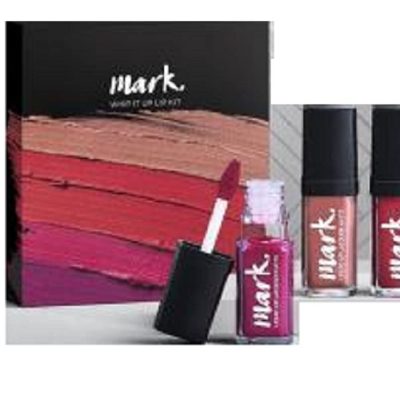 Mark Whip it up Lip Kit consisting of 3 matte liquid lip laquers - Irresistible, Naked Crush and Flushed by Avon 3 x 7g