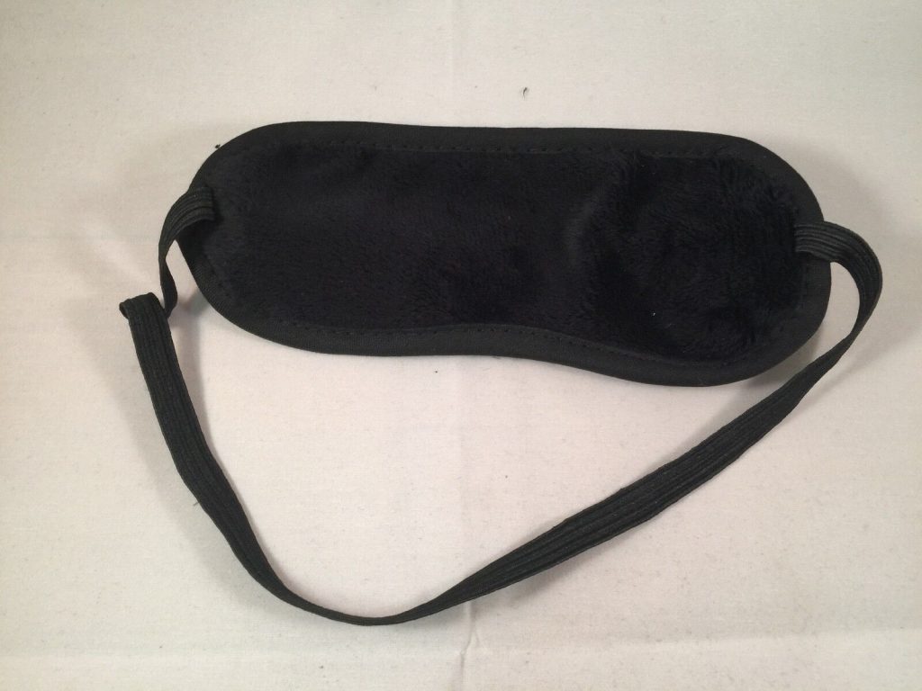 EROTIC BLACK BOX WITH G-STRING,EYE MASK,VELVET CUFFS AND 2 OSTRICH FEATHERS
