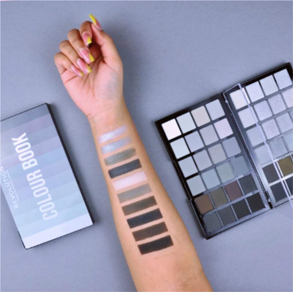 Makeup Revolution Colour Book Eyeshadow Palette 48 Shades 38.4g