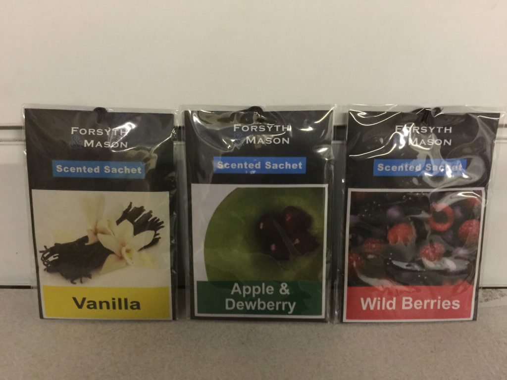 3 Scented Fragrance Sachets Wardrobe Cupboard Drawer Freshener Assorted Free P&P