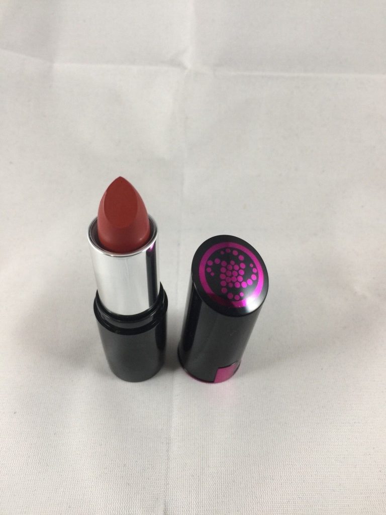 NEW COLLECTION 2000 VOLUME SENSATION QUEEN OF HEARTS 1 LIPSTICK