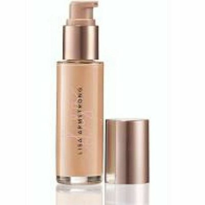 Lisa Armstrong SKINvisible Foundation NUMBER 80 RRP £16